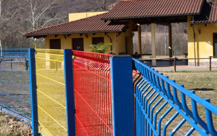 Recinzione a 3 colori per parco giochi