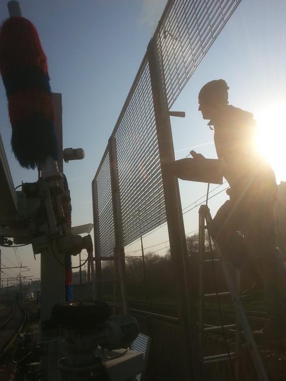 Protezione per autolavaggio treni