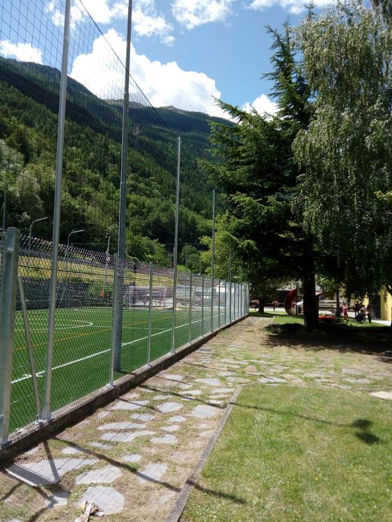 Un bel campo da calcetto in un bel luogo