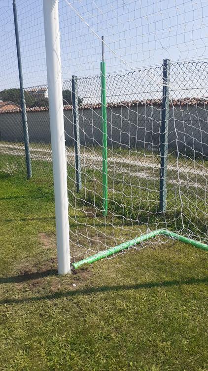 Nuove porte da calcio regolamentari