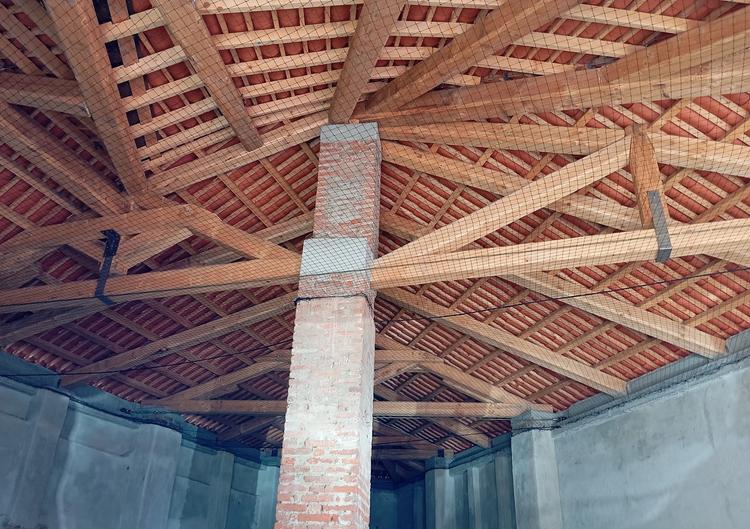 Rete di protezione per piccioni