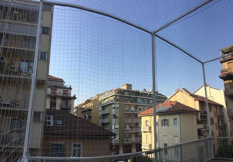 Recinzione alza / abbassa su terrazzo