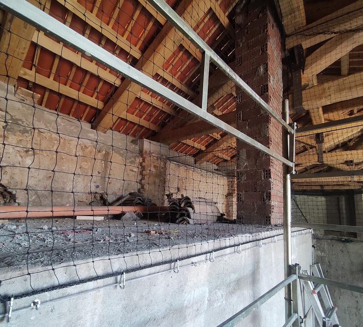 Rete di protezione per piccioni