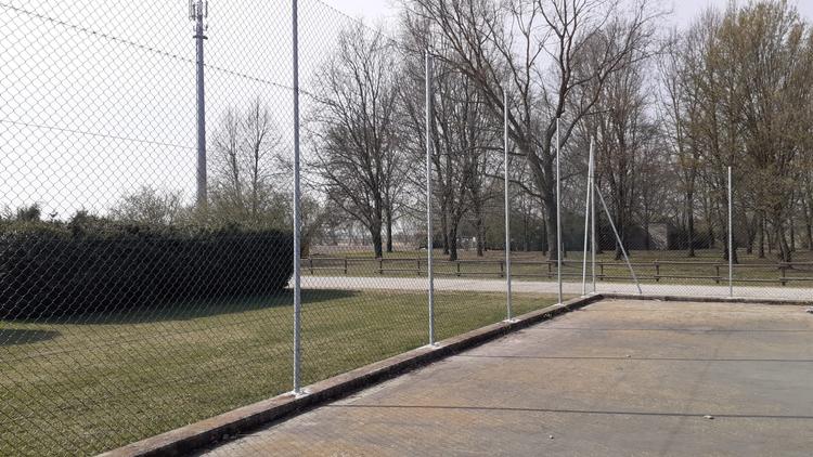 Rifacimento campo tennis