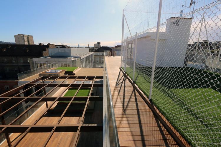 Campo da calcetto su terrazzo. Progetto Lascaris