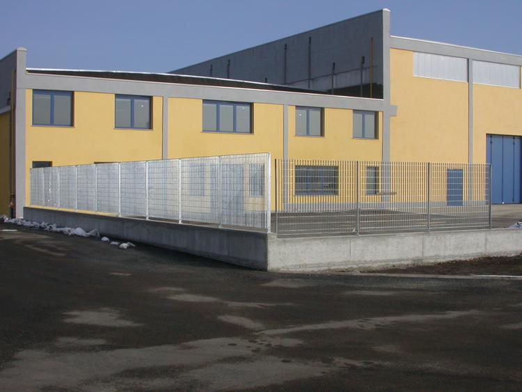 Recinzione in grigliato per sito industriale