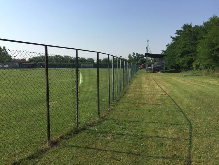 Recinzione a norma impianto sportivo di Solero