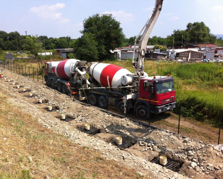 Recinzione di protezione campo nomadi Borgaro