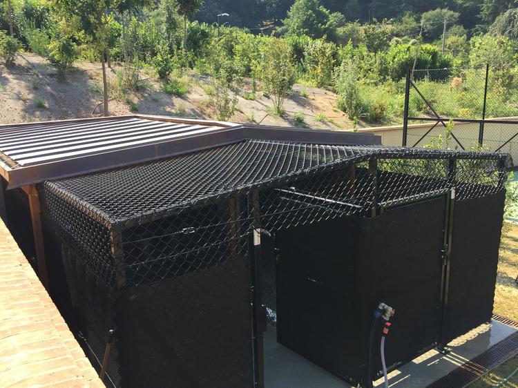 Prestigiosa villa di Torino: Cuccia cani e pollaio