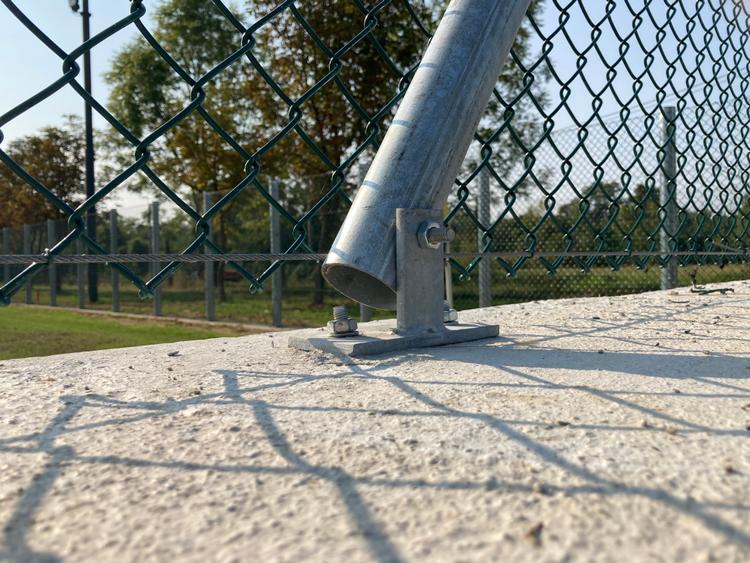 La recinzione si rifà "A Norma"