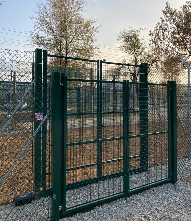 Gabbia volatili e carnivori