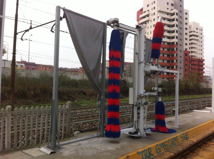 Protezione per autolavaggio treni