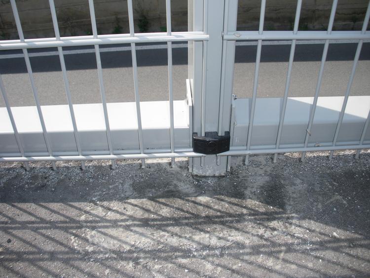 Parapetto a norma per cavalcavia