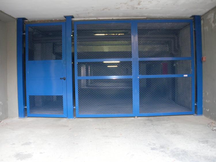 Cancello di ingresso garage