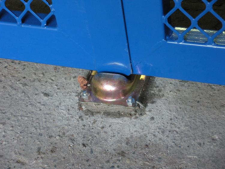 Cancello di ingresso garage