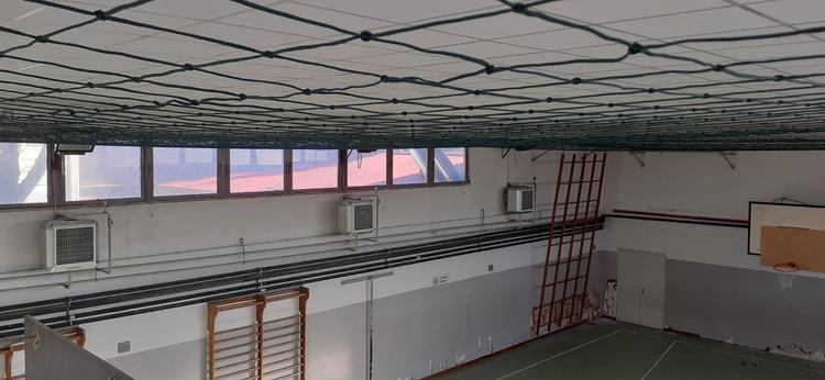 Copertura di protezione per soffitto palestra