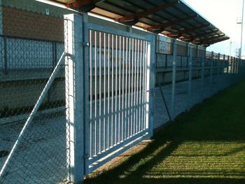 Cancelli a norma: Specifici per le recinzione a Norma UNI13200-3