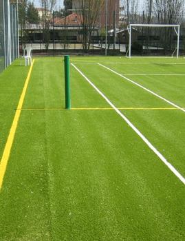 Impianto tennis: Pali con cavo per campi da tennis